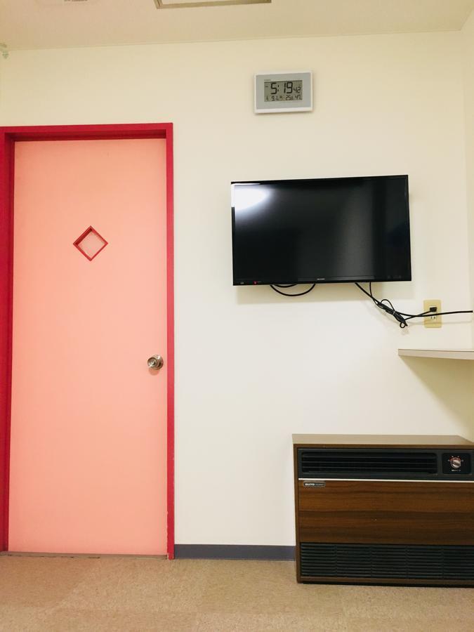 Guesthouse Masago Urakawa Экстерьер фото